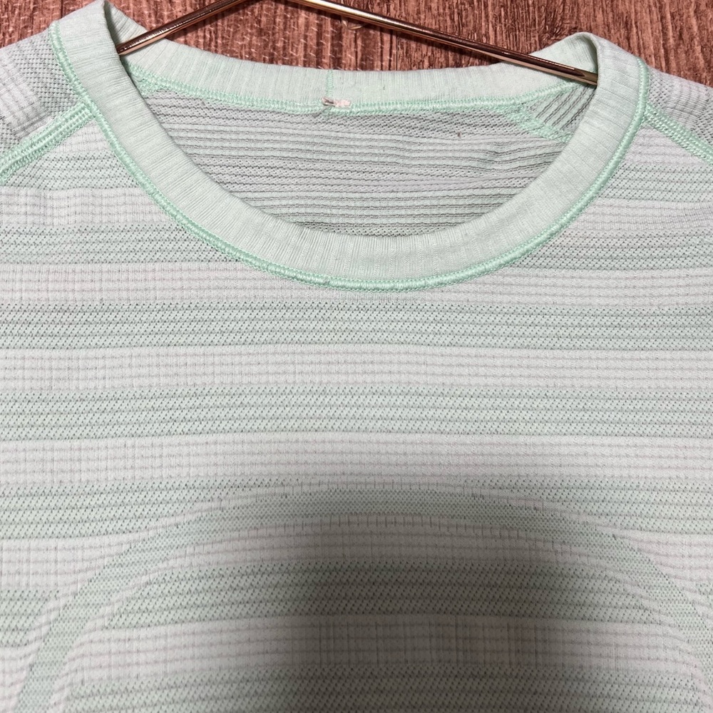 Lululemon Swiftly Tech Long Sleeve Crew - Picture 10 of 10